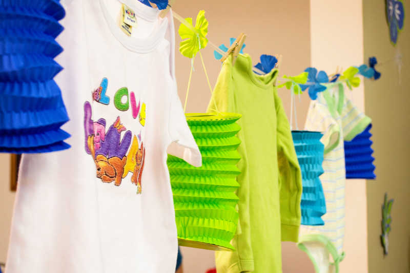 Hawaiian Luau Clothes Line =)