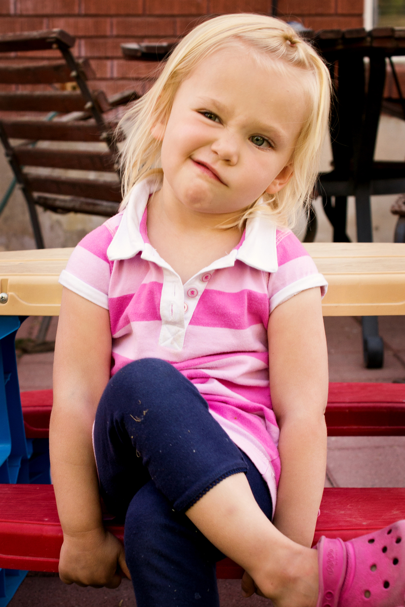 Alayna wanted to take pictures of silly faces...